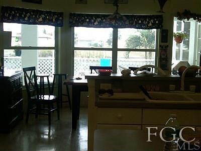 4th image of 3013 SW 26th Pl