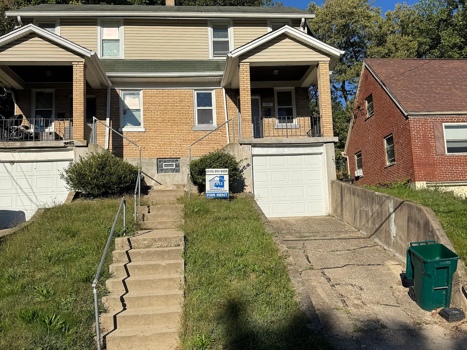 2 bed, 1992 sqft, $1,200 — Photo 1