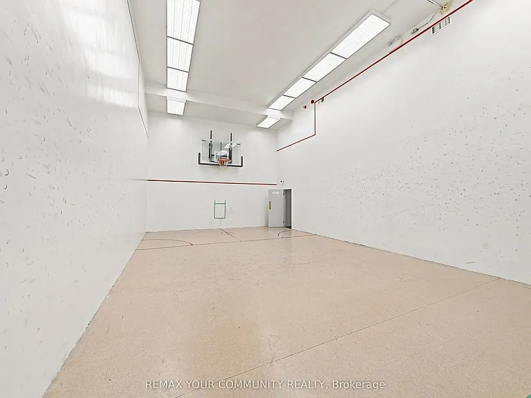 251 Queens Quay W #705 — Photo 45