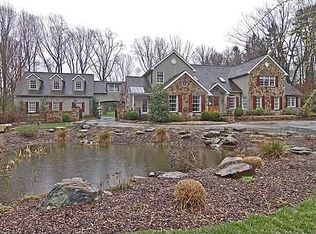 633 Newtown Rd, Berwyn, PA 19312