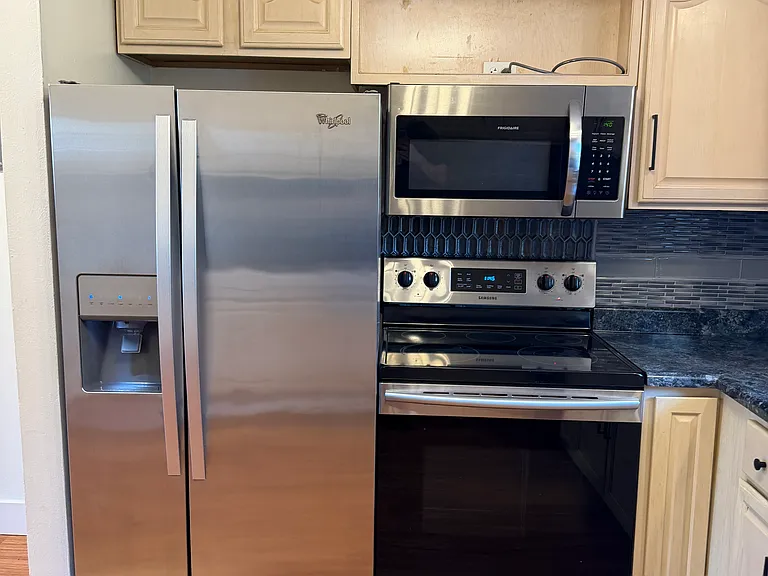 5700 W 28th Ave #11 — Photo 3