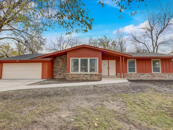 4745 Sumac LANE, Greendale, WI 53129