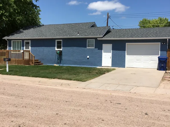1017 W 7th St, Ogallala, NE 69153