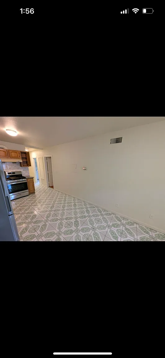 322 Peralta St photo 1