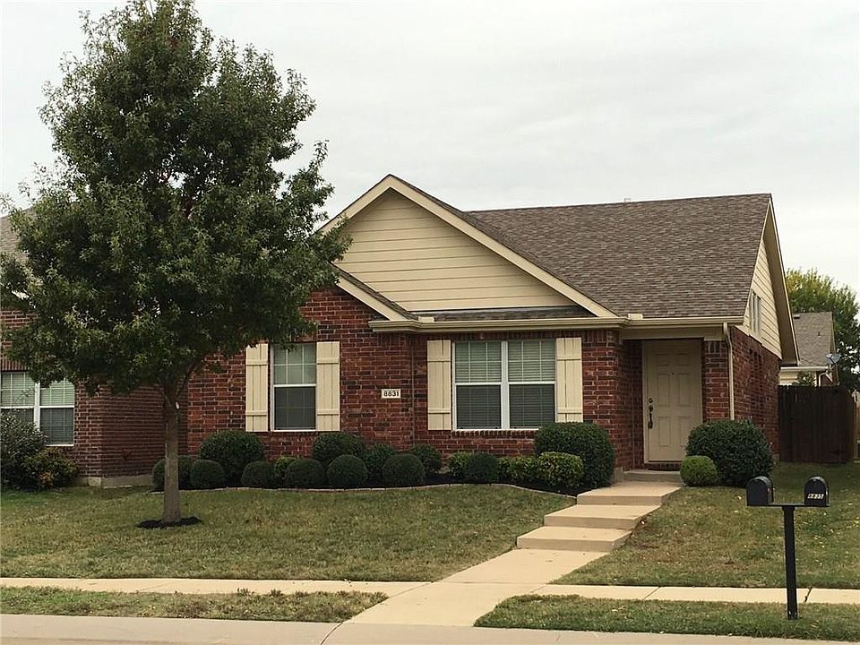 1st image of 8831 Holliday Ln