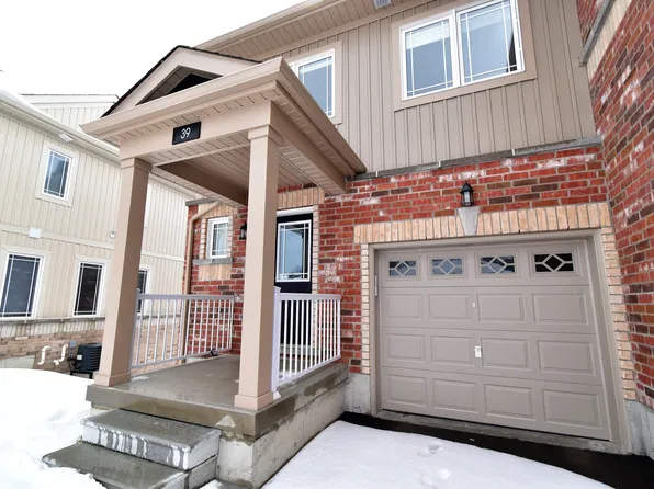 43 Franks Way, Barrie, ON L4N 3J1