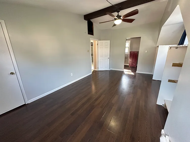 777 Oakwood Ln — Photo 12