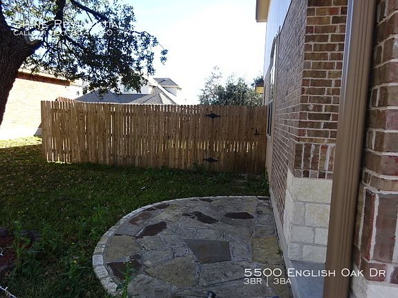 5th image of 5500 English Oak Dr