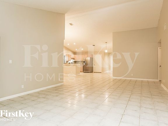 3rd image of 1647 SW 30th Ter