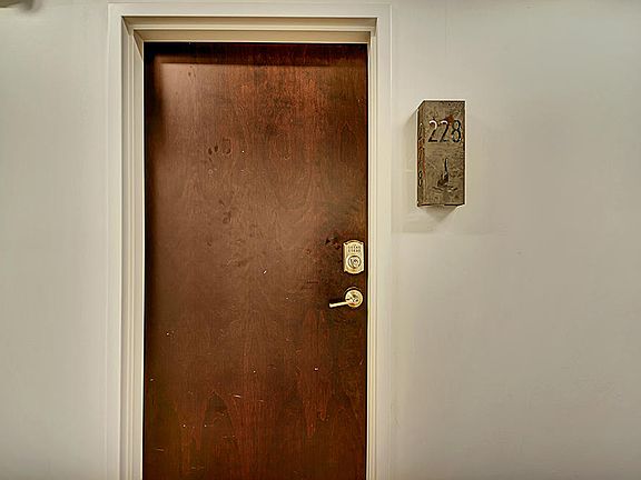 3rd image of 228 W Jackson Ave