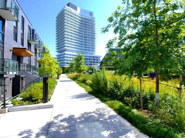 20 Brin Dr #1904, Toronto, ON M8X 0B2