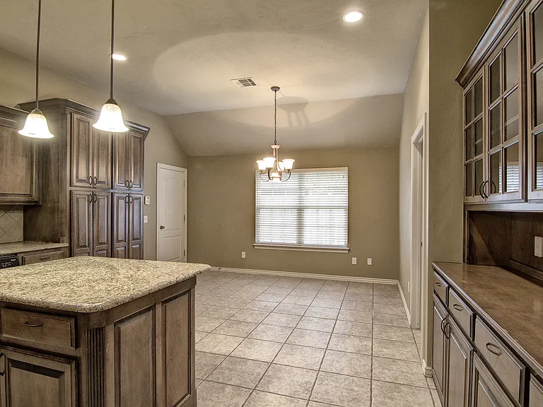 15705 Himalaya Rdg — Photo 8