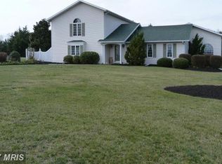 13626 Broadfording Church Rd, Hagerstown, MD 21740