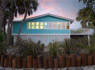 4570 Escondido Ln, Upper Captiva, FL 33924