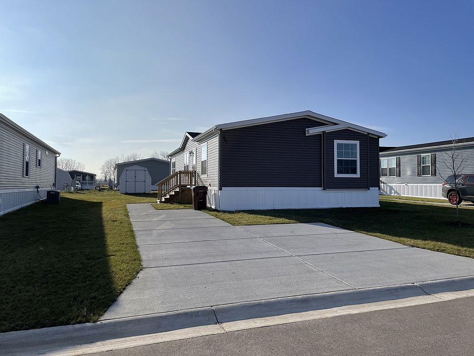 1st image of 7204 E Grand River Ave Lot 487