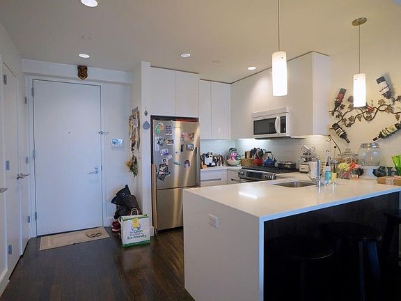 3rd image of 11-25 45th Ave #5F
