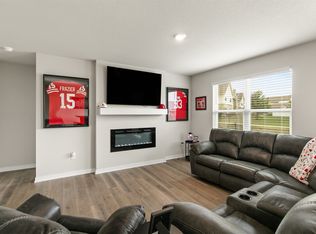 2105 N 7th St, Indianola, IA 50125