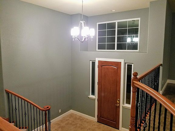 4th image of 116 Carradale Ct