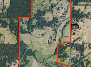 3084 & 3114 Tom Collins Rd, Utica, MS 39175