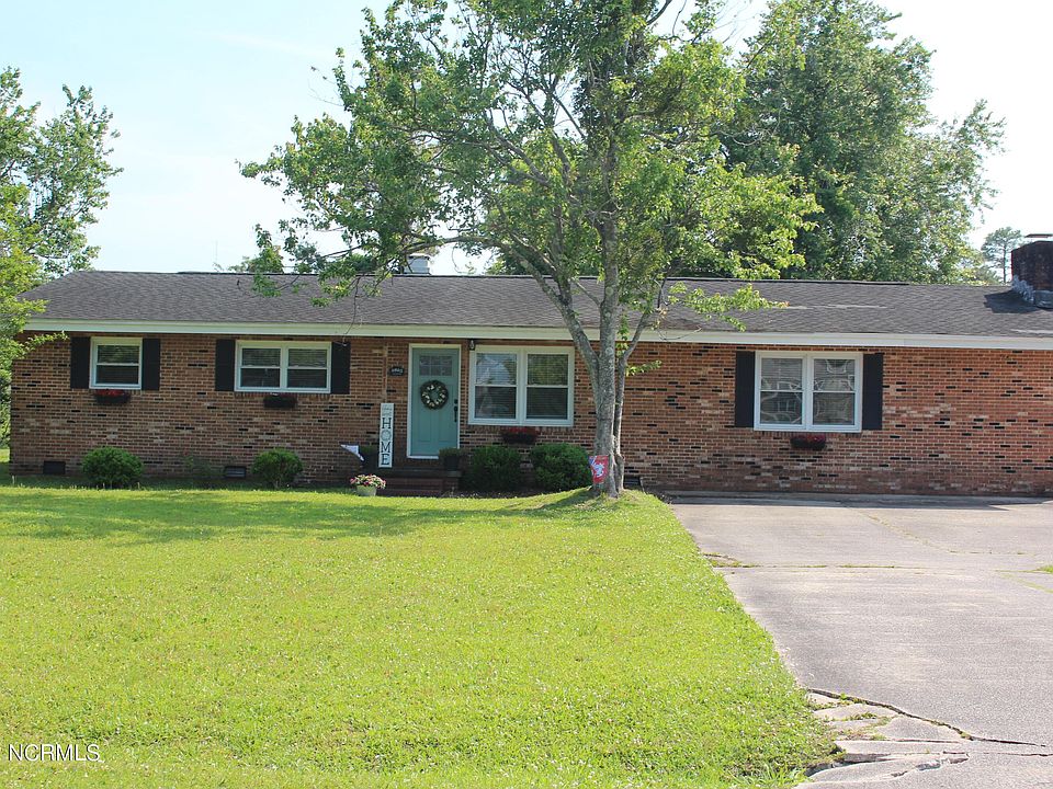 1st image of 2865 Easy St
