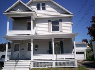 30 Green St, Mechanicville, NY 12118