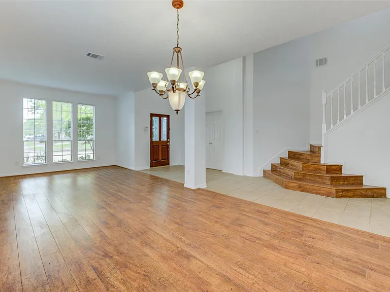 16464 Beewood Glen Dr — Photo 9