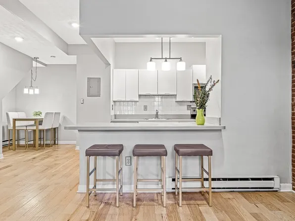 6 Yarmouth St APT 1, Boston, MA 02116