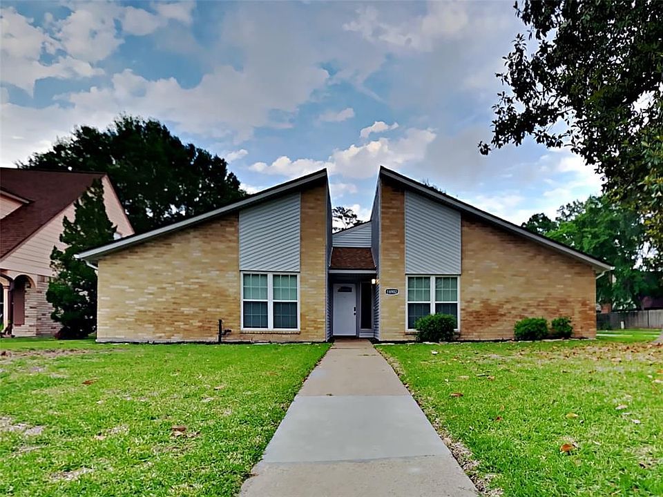1st image of 18902 Jodywood Dr