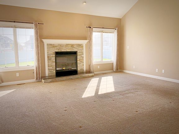 5th image of 9761 Meadow Rose Ln