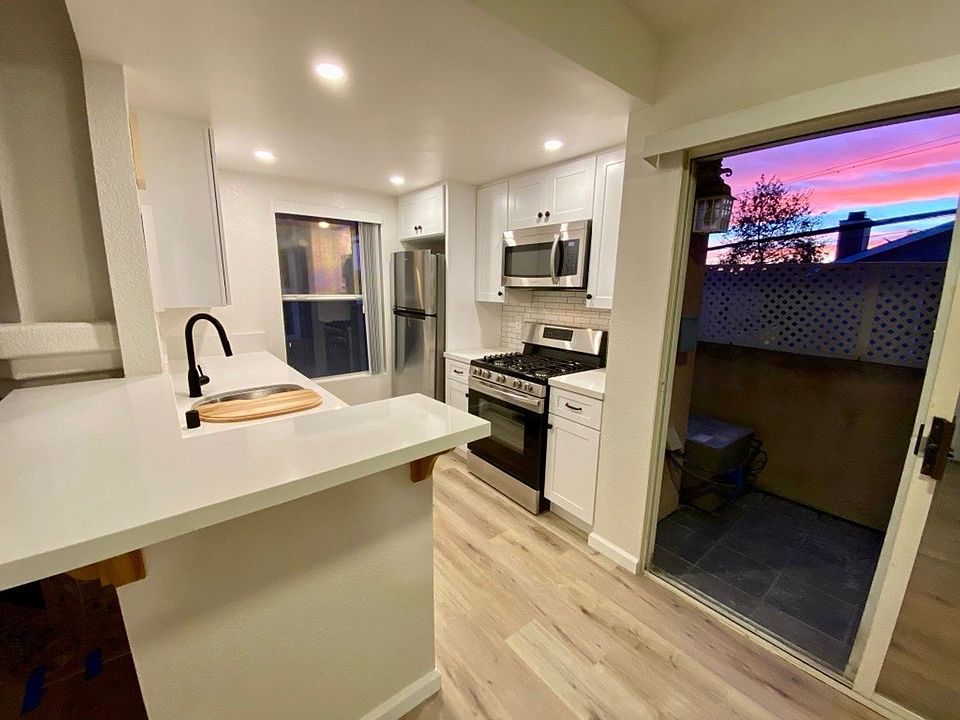 1st image of 3932 Hamilton St APT 7
