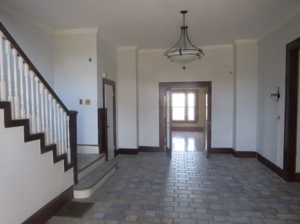 56-64 Abington Ave E, Newark, NJ 07104