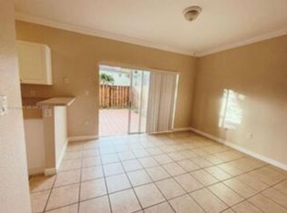 4254 NE 9th St, Homestead, FL 33033