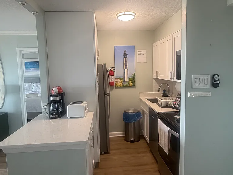 303 Atlantic Ave #404 — Photo 9