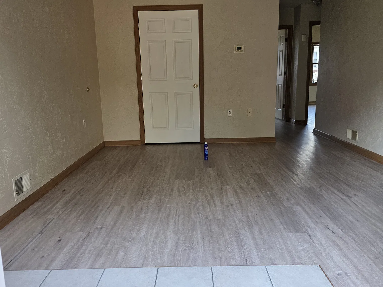 2 bed, 1000 sqft, $950 — Photo 2