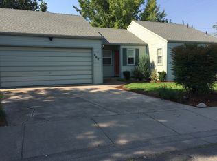 399 Arnos St, Talent, OR 97540