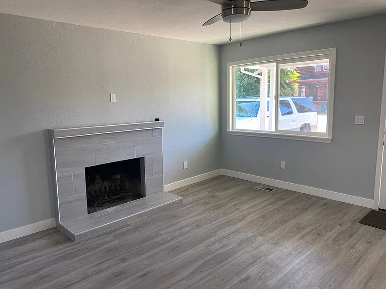 408 Raymond Ave — Photo 6