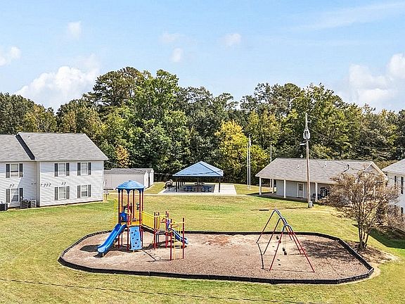 5th image of 600 Flint Hill Ln #1706