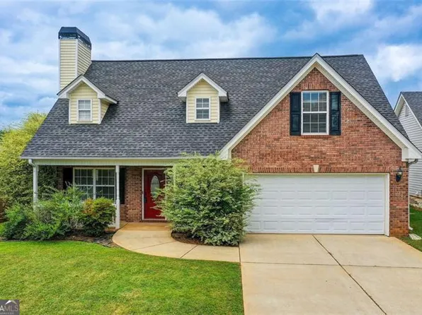 1705 Queen Victoria Ct, Locust Grove, GA 30248