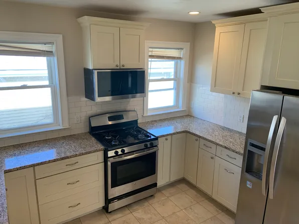 48-50 Creeley Rd, Belmont, MA 02478