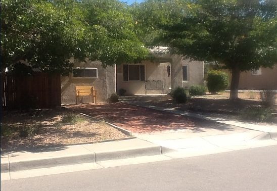 2nd image of 4401 Alameda Blvd NE