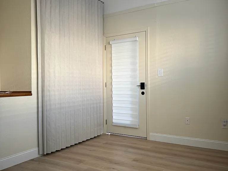 649 Spruce St #2 — Photo 17