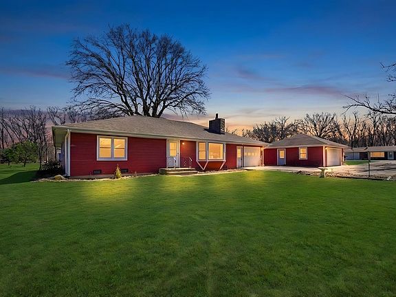 2nd image of 2594 E 1069th Rd