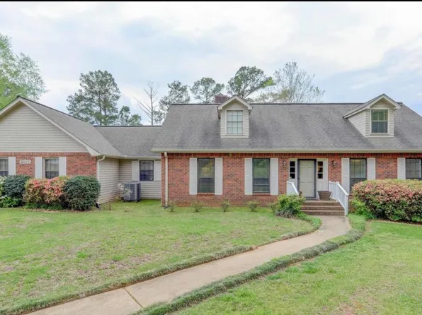 5017 4th Pl, Meridian, MS 39305