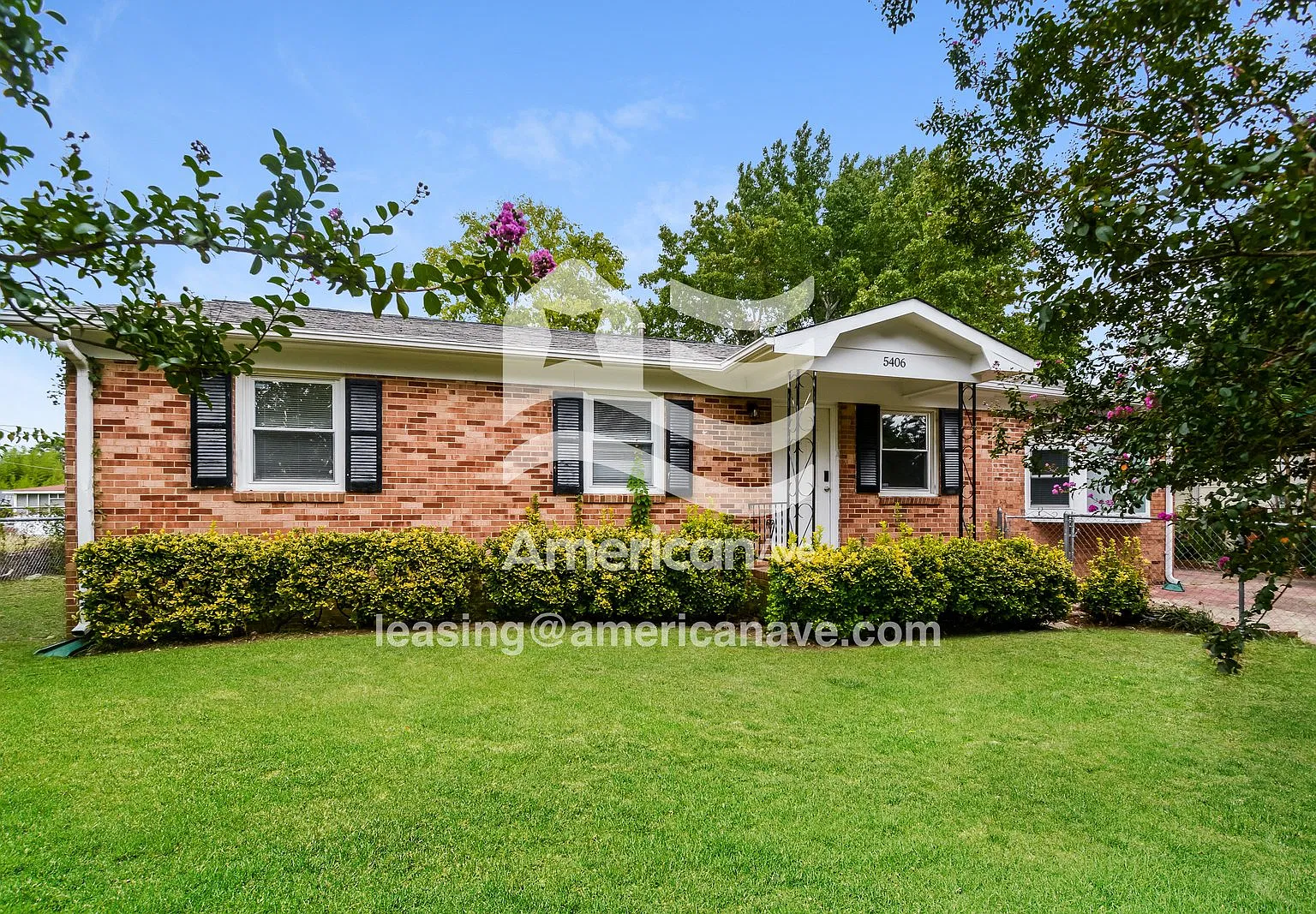 4 bed, 2.0 bath, 1416 sqft, $2,049 — Photo 1