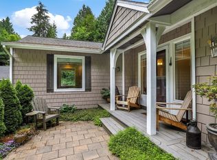 5515 NE Arrowhead Pl, Poulsbo, WA 98370