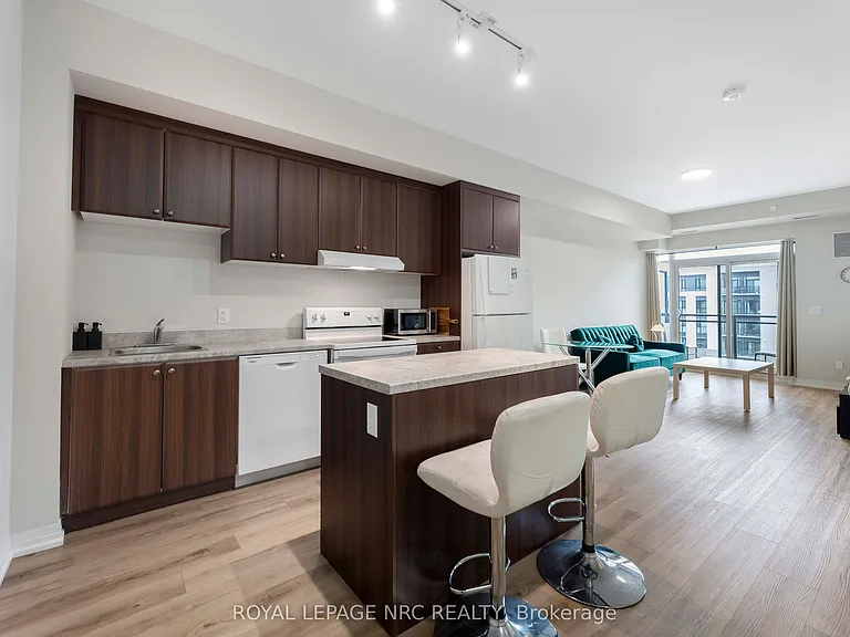 50 Herrick Ave #LP45 — Photo 10