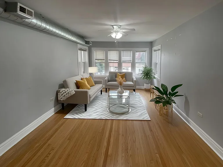 3018 N Karlov Ave #1F — Photo 1