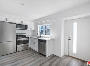 1610 S Beverly Glen Blvd #9, Los Angeles, CA 90024