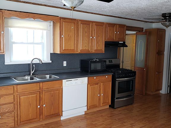 5th image of 4707 Parks Ave
