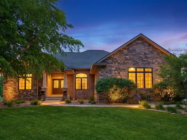 9127 NW 72nd Cir, Johnston, IA 50131